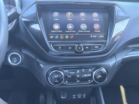 Used 2021 Chevrolet TrailBlazer LT image 12