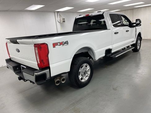 Used 2025 Ford F250 XLT image 5