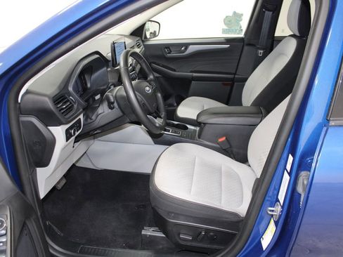 Used 2023 Ford Escape Active image 21