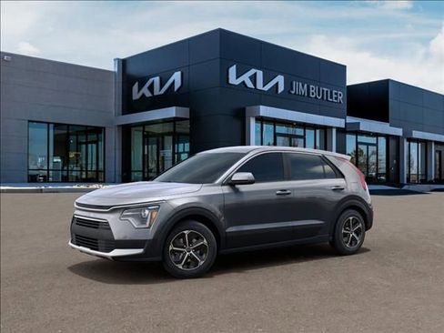 New 2026 Kia Niro LX image 3