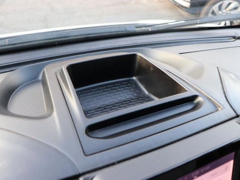 Used 2025 RAM ProMaster 2500 w/ Convenience Group image 40