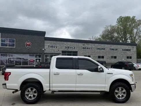 Used 2016 Ford F150 Lariat AWD/4WD image 9