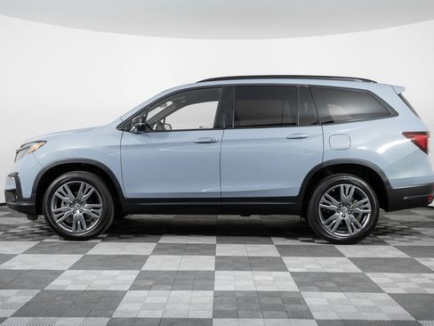 Used 2022 Honda Pilot Sport image 3