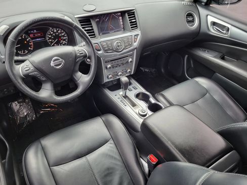Used 2018 Nissan Pathfinder SL w/ Midnight Edition Package AWD/4WD image 26