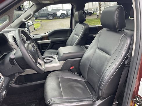 Used 2016 Ford F150 Lariat image 20