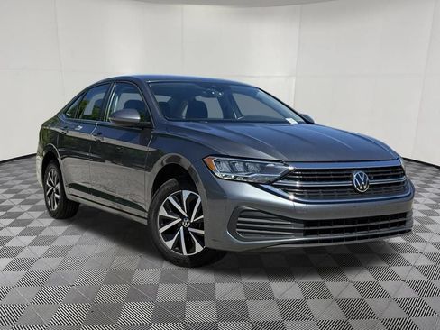 Used 2024 Volkswagen Jetta S FWD image 4