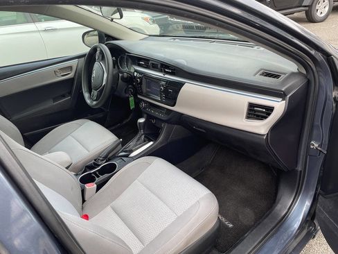 Used 2016 Toyota Corolla LE image 12