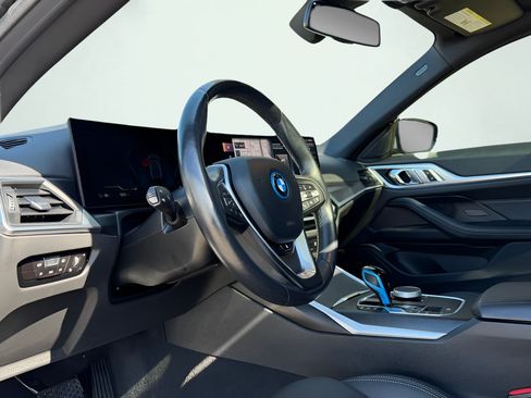 Used 2023 BMW i4 eDrive35 w/ Premium Package RWD image 2