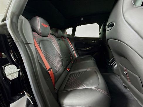 Used 2021 Aston Martin DBX image 28