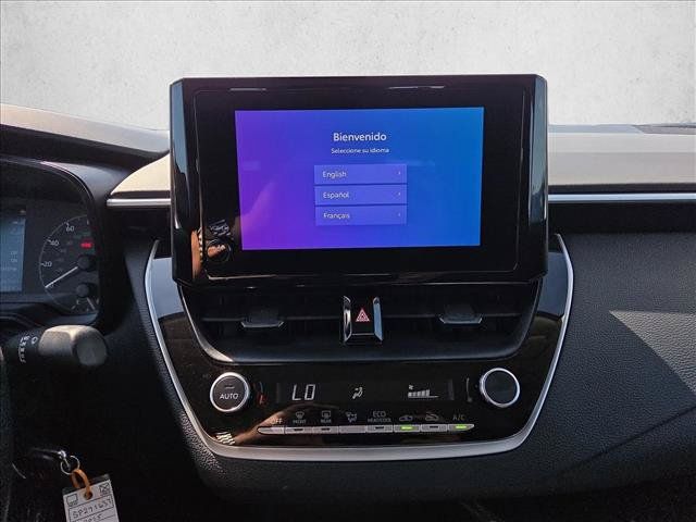 Used 2025 Toyota Corolla LE FWD image 13