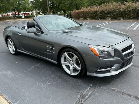 Used 2013 Mercedes-Benz SL 550 image 9