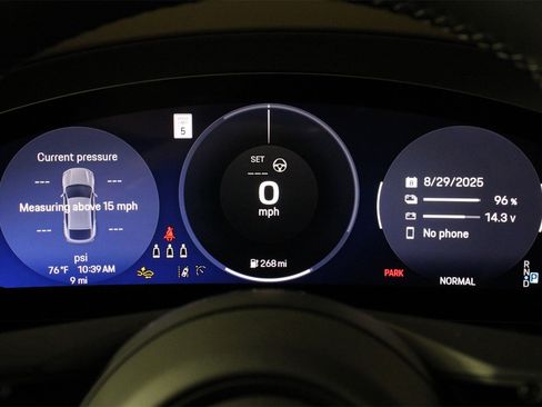 New 2025 Porsche Macan Turbo Electric image 13