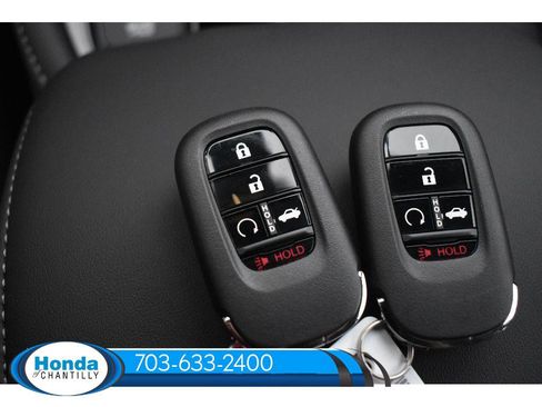 New 2025 Honda Accord Hybrid Touring image 30