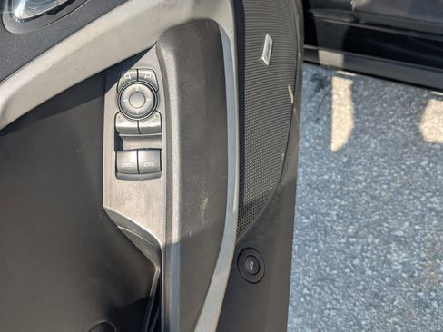 Used 2018 Chevrolet Camaro LT w/ RS Package image 9