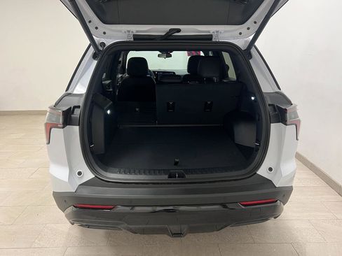 New 2026 Chevrolet Equinox RS AWD/4WD image 18