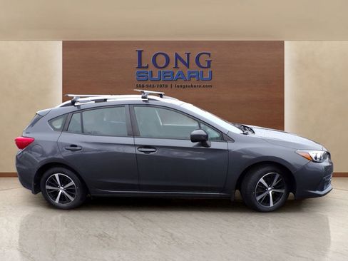 Used 2020 Subaru Impreza Premium image 6