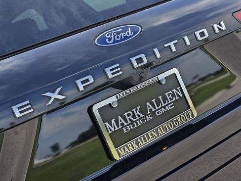 Used 2025 Ford Expedition Max Platinum AWD/4WD image 11