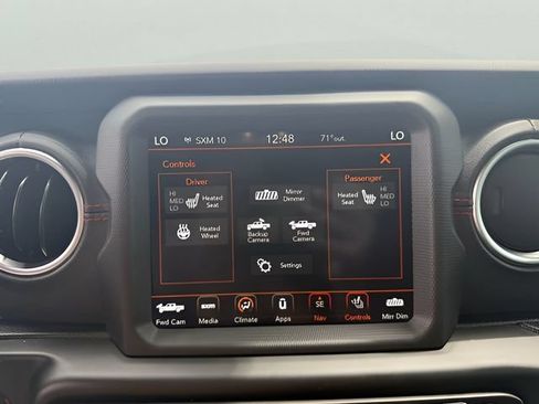 Used 2020 Jeep Gladiator Rubicon AWD/4WD image 17