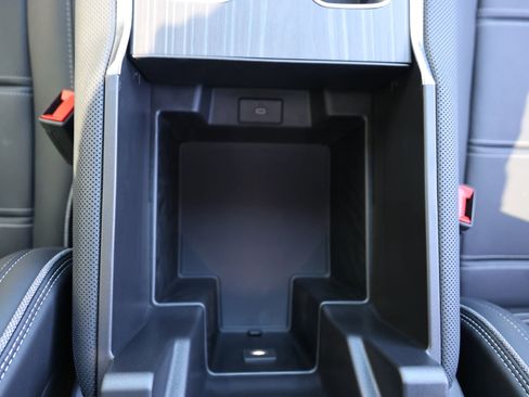 Used 2024 GMC Sierra EV Denali image 21