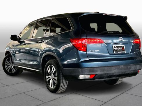 Used 2017 Honda Pilot EX image 11