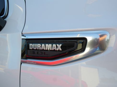 Used 2023 GMC Yukon XL Denali w/ Max Trailering Package AWD/4WD image 8