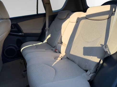 Used 2011 Toyota RAV4 4WD w/ Upgrade Value Pkg image 15