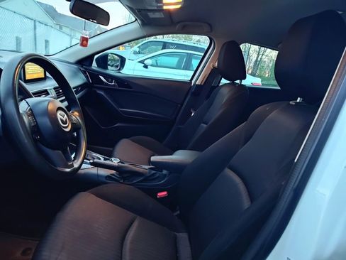 Used 2016 MAZDA MAZDA3 i Sport image 6