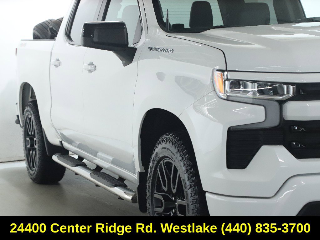 Used 2022 Chevrolet Silverado 1500 RST AWD/4WD image 9