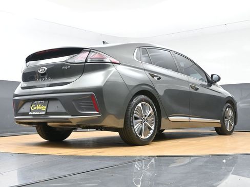 Used 2022 Hyundai Ioniq Limited FWD image 53