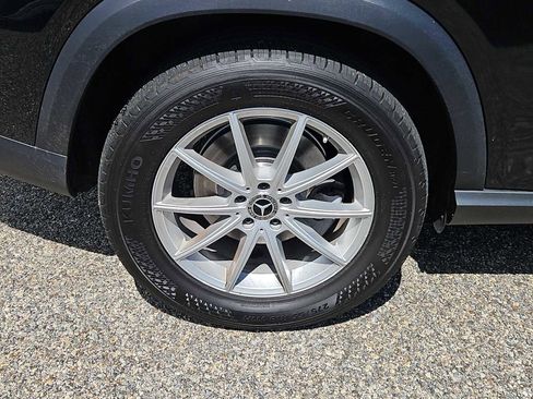 Used 2024 Mercedes-Benz GLE 450e 4MATIC image 9