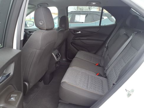 Used 2024 Chevrolet Equinox LT AWD/4WD image 22