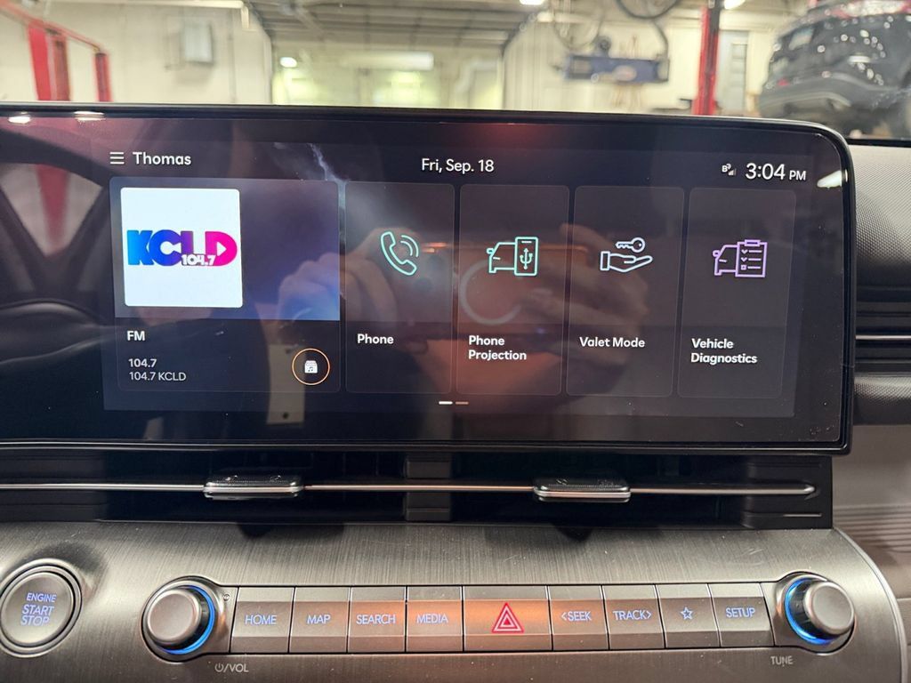 Used 2025 Hyundai Kona SEL AWD/4WD image 18