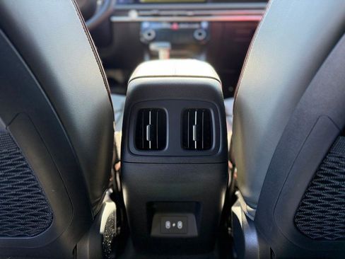 New 2026 Hyundai Santa Cruz Limited image 8