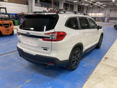 Used 2023 Subaru Ascent Onyx Edition image 7