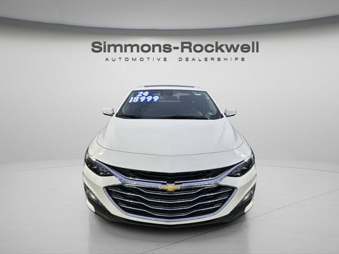 Used 2024 Chevrolet Malibu LT image 1
