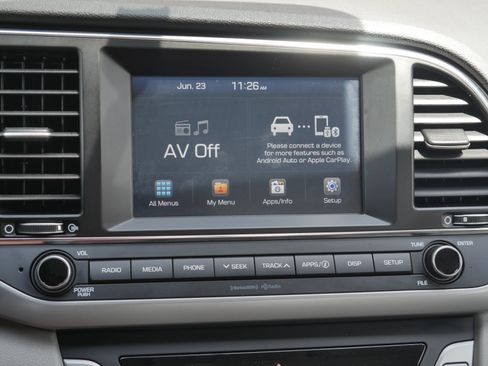 Used 2018 Hyundai Elantra SEL FWD image 10