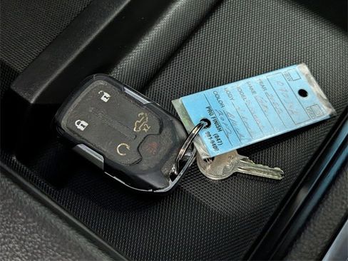 Used 2022 GMC Sierra 1500 Elevation image 26