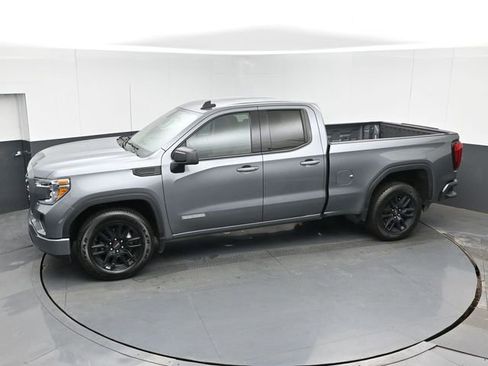 Used 2020 GMC Sierra 1500 Elevation w/ Elevation Value Package image 33