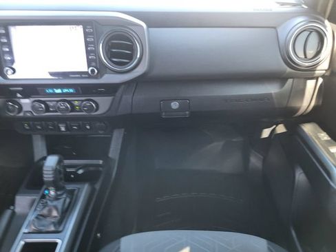 Used 2023 Toyota Tacoma TRD Off-Road w/ Advanced Technology Package AWD/4WD image 25