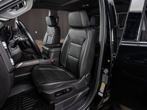 Used 2020 GMC Sierra 3500 Denali w/ Denali Ultimate Package image 29