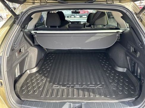 Used 2024 Subaru Outback Premium image 28