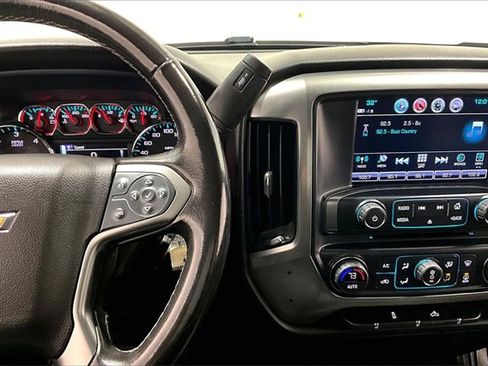 Used 2018 Chevrolet Silverado 1500 LT image 13