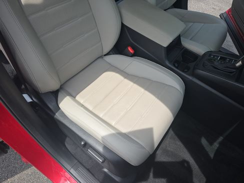 Used 2025 Honda CR-V EX-L image 10