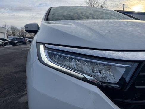 Used 2023 Honda Odyssey Touring image 10