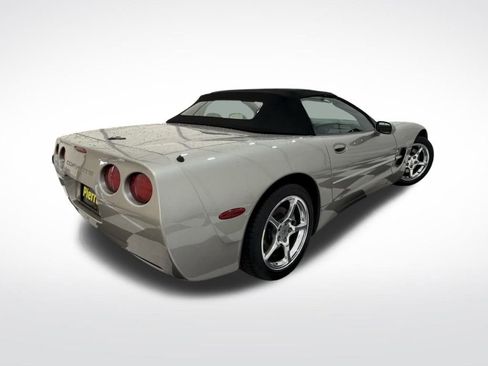 Used 2000 Chevrolet Corvette Convertible w/ Memory Pkg image 5