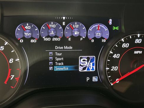 Used 2019 Chevrolet Camaro SS RWD image 36