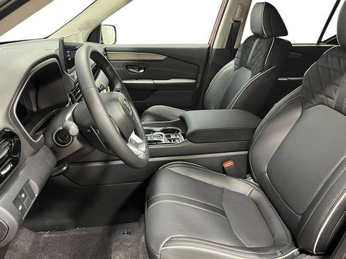 New 2026 Honda Pilot Elite image 13