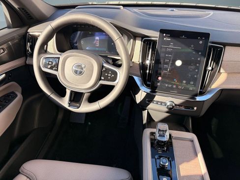 New 2026 Volvo XC90 B6 Ultra w/ Protection Package AWD/4WD image 22