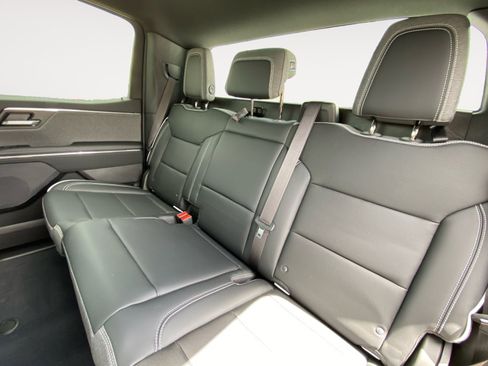 New 2026 GMC Sierra EV Elevation AWD/4WD image 24