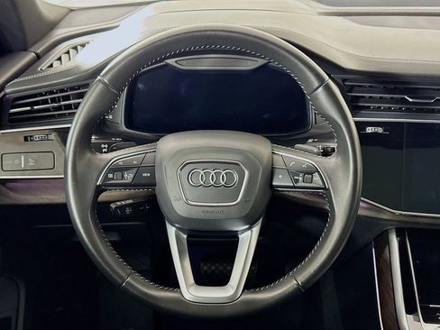 Used 2020 Audi Q8 Prestige image 12